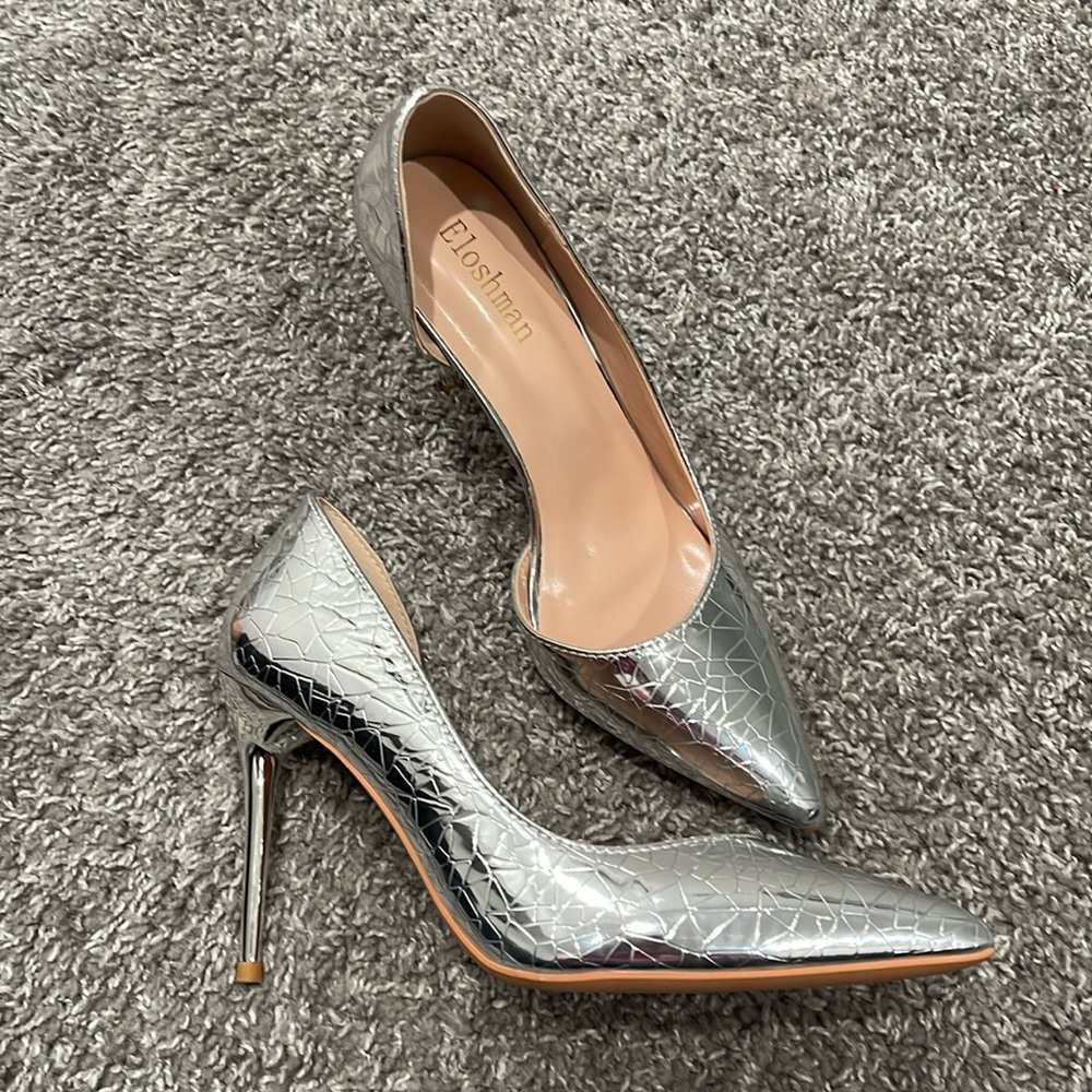 Shiny silver pumps